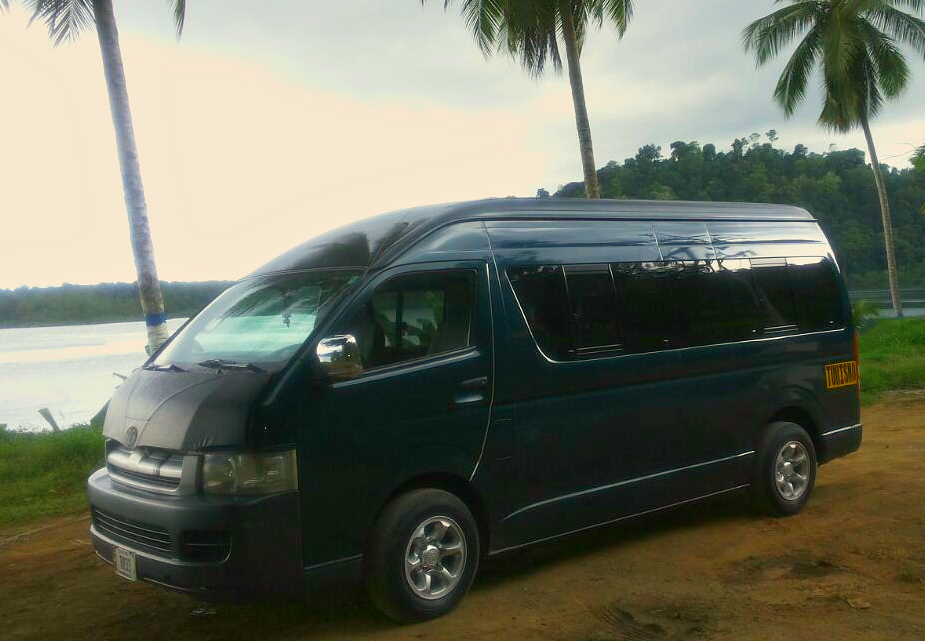 Hiace verde